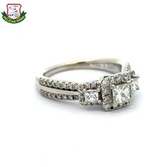 Vera Wang Love Collection Sapphire & Diamond Ring 1.04 CTW 14K Gold